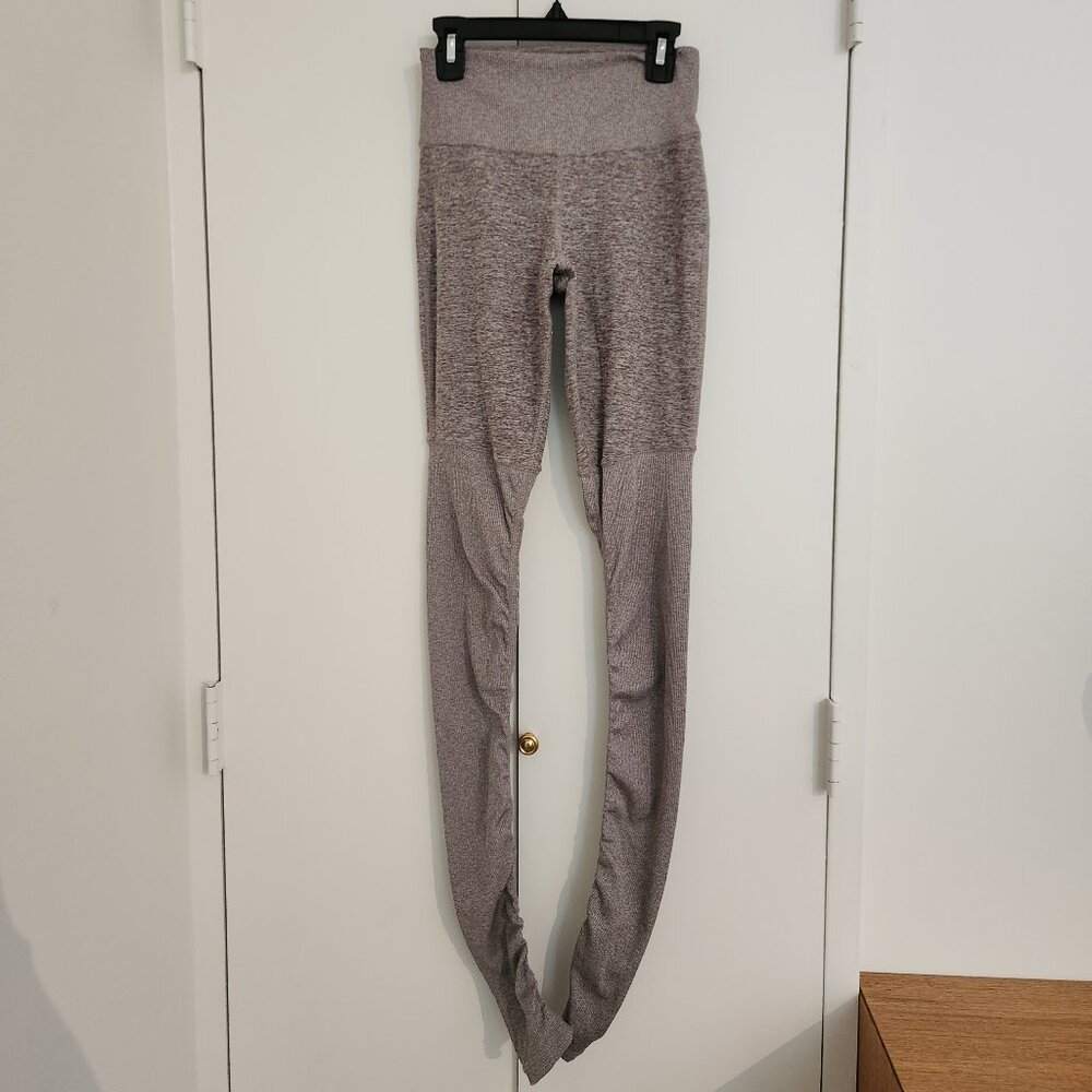 ALO Yoga Grey leggings size small